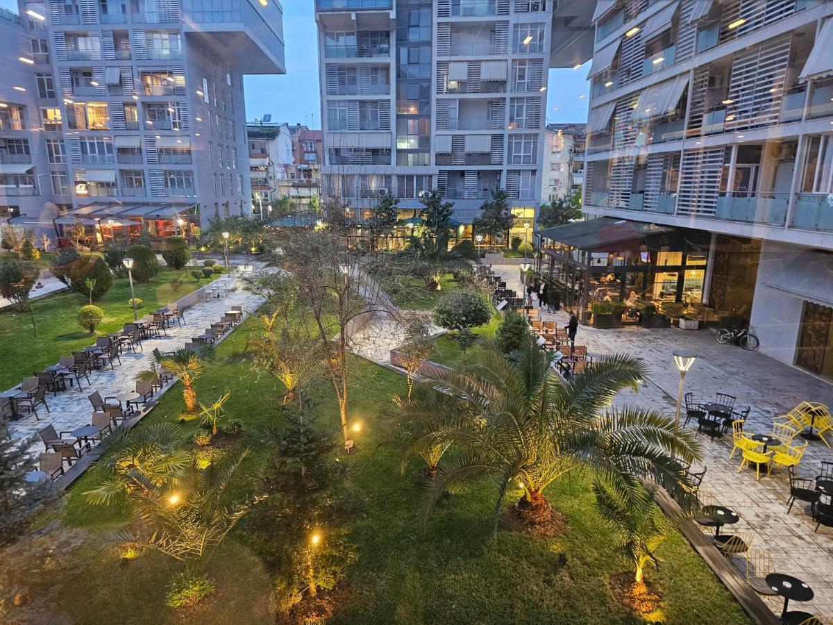 טיראנה Pleasant Apartment With Free Dedicated Parking In Komuna E Parisit מראה חיצוני תמונה