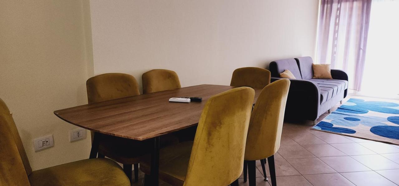 טיראנה Pleasant Apartment With Free Dedicated Parking In Komuna E Parisit מראה חיצוני תמונה